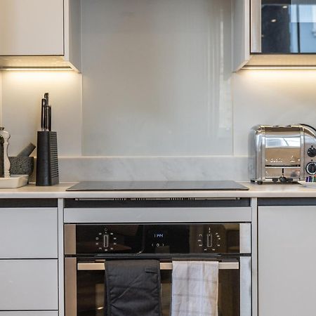 Modern, Stylish Newly Refurbished 2Nd Floor Apartment In Fitzrovia London Exterior photo