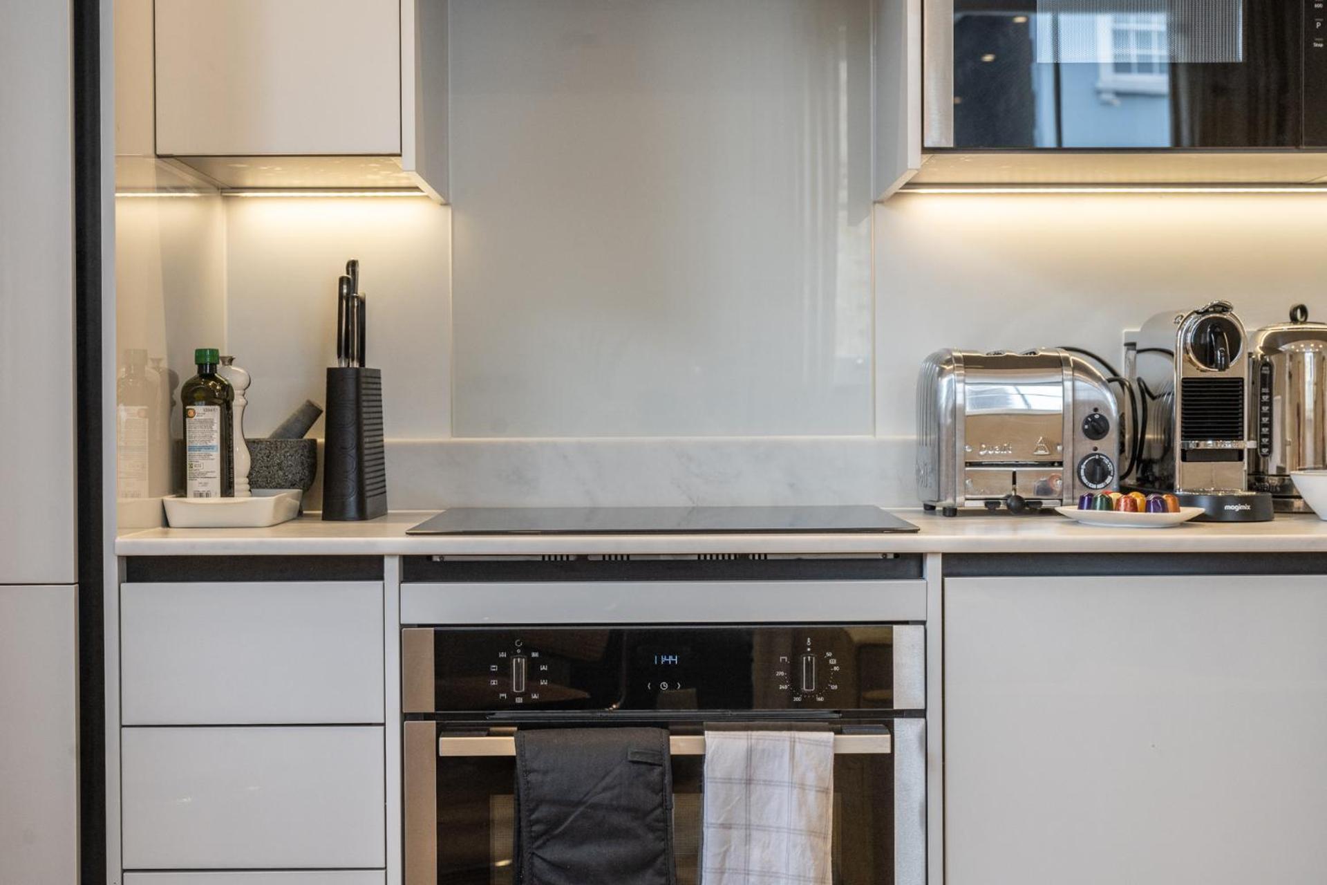 Modern, Stylish Newly Refurbished 2Nd Floor Apartment In Fitzrovia London Exterior photo