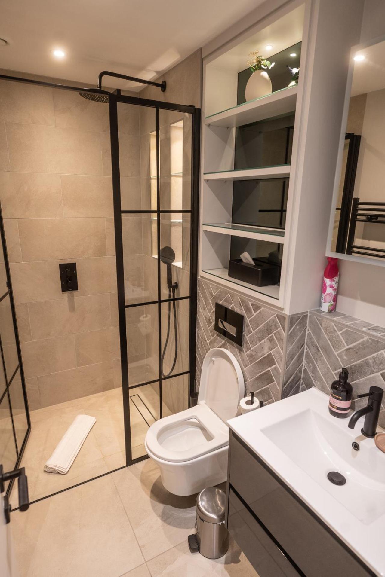 Modern, Stylish Newly Refurbished 2Nd Floor Apartment In Fitzrovia London Exterior photo
